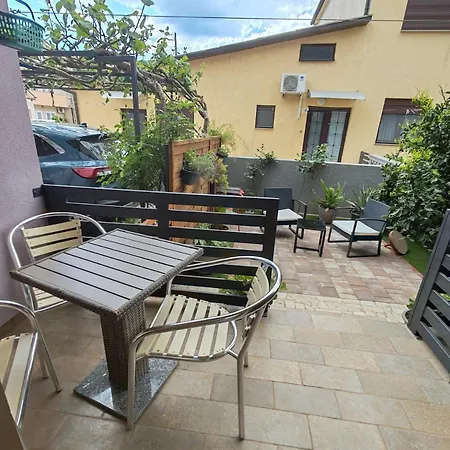 Apartman Lana Medulin Exterior photo